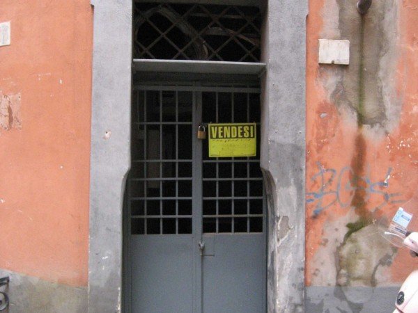 the-house-had-been-abandoned-for-many-years-before-pierazzi-discovered-the-place-on-sale-and-bought-it-in-2010