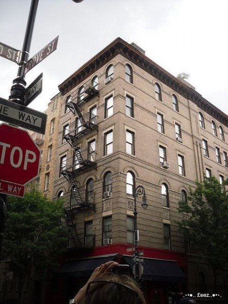 f881c052b0b8f946c777945fb55a5511