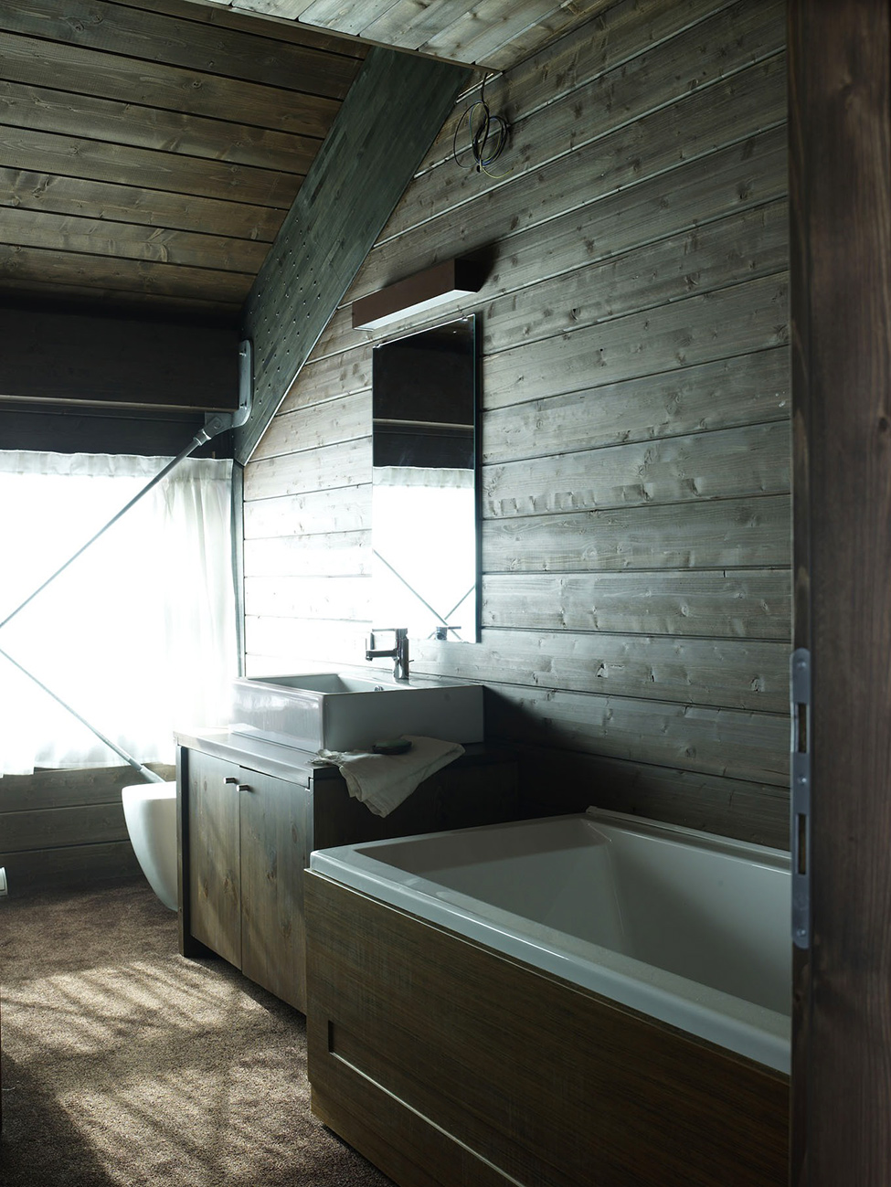 winter-chalet-23