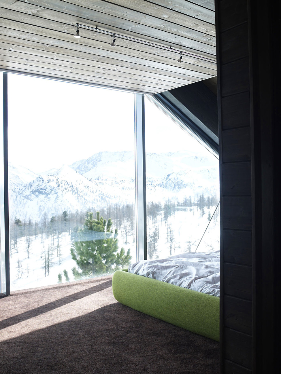 winter-chalet-24