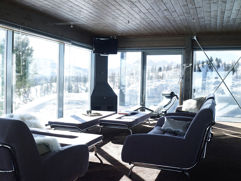 winter-chalet-9