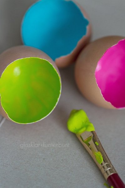 belül festett tojás