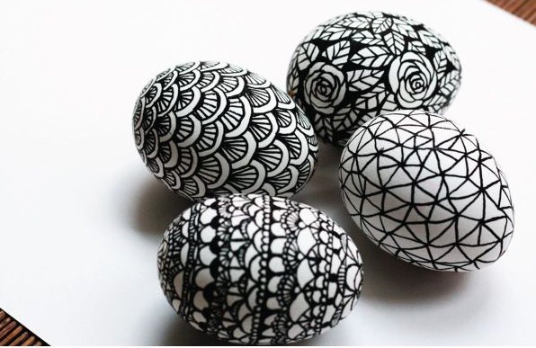 fekete fehér húsvéti tojások3